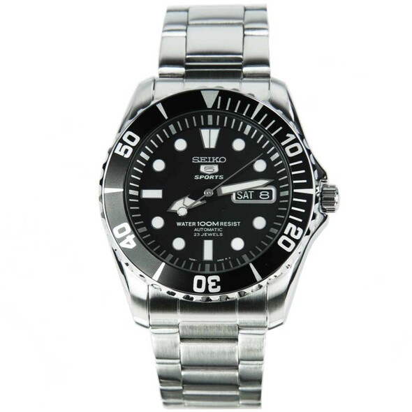 Seiko SNZF17K1 divers watch