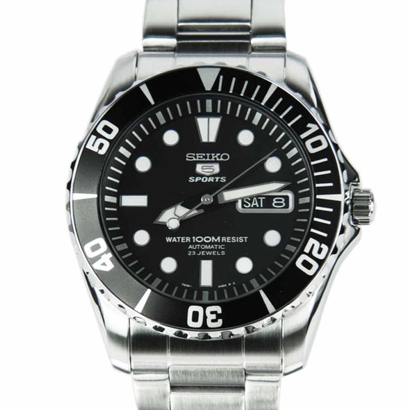 Seiko SNZF17K1 divers watch
